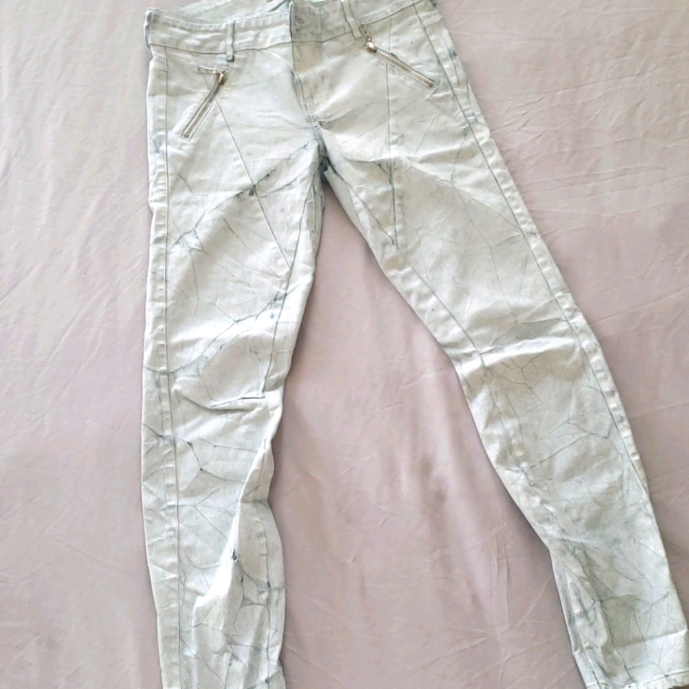 GUESS Jeans